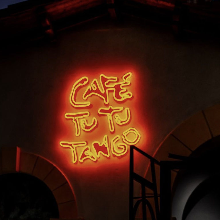 Cafe Tu Tu Tango