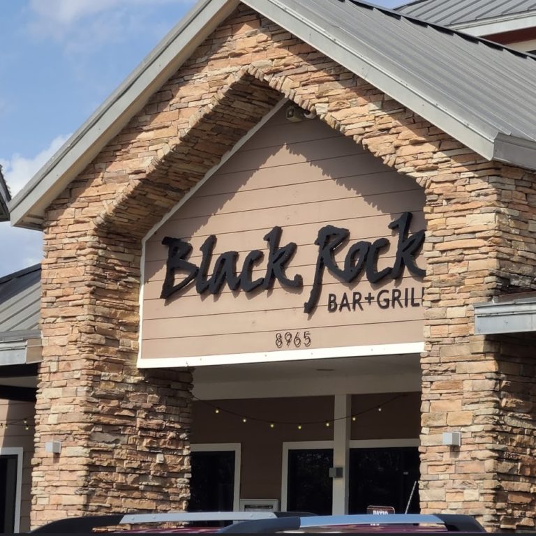 Black Rock Bar & Grill